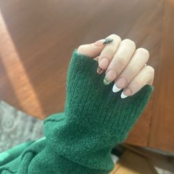 Passion Nails