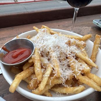 Trestles Restaurant - New American Near Me - Capitola, California Trestles Restaurant - New American Near Me - Capitola, California