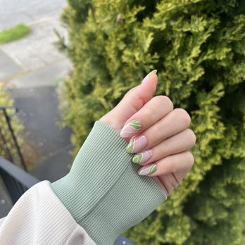 Sarah's Nail & Spa - Dip with tips and design - Nail Salons Near Me - Seattle, Washington