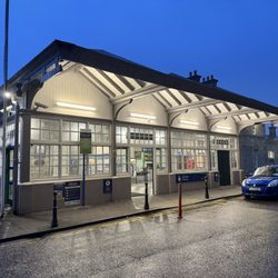 Killarney Train Station