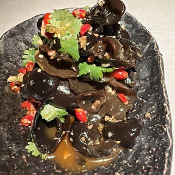 Uluh - Woodear Mushroom Salad - Tea Rooms Near Me - New York, New York