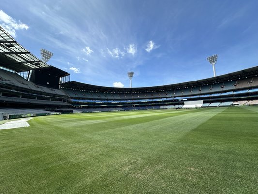 Melbourne Cricket Ground by null