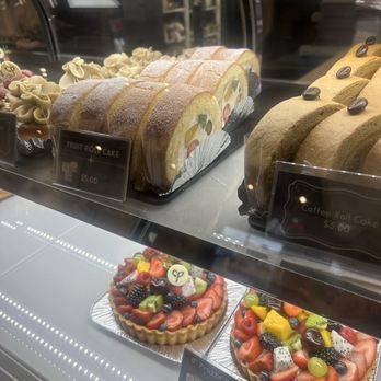 Cream Pan - Bakeries Near Me - Lomita, California