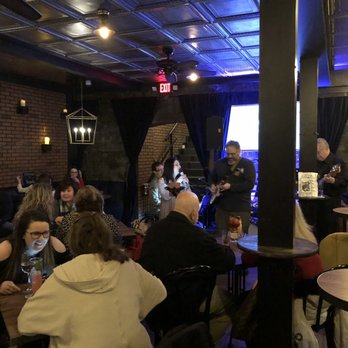 Charlotte's Speakeasy - Live band on Thursday - Jazz & Blues Near Me - Farmingdale, New York