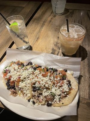 Felipe's Taqueria by null