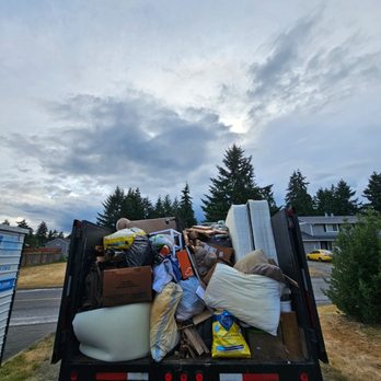 UnJunk It - Another full load! - Junk Removal & Hauling Near Me - Puyallup, Washington