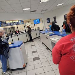 US Post Office - One clerk only