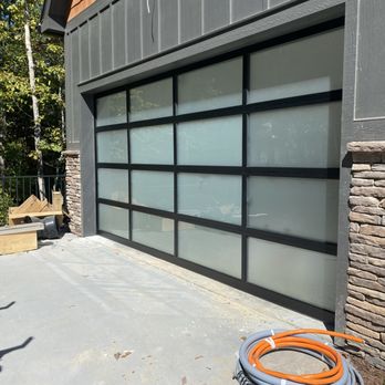 Vann Brooke Door Pros - Garage Door Services Near Me - Easley, South Carolina Vann Brooke Door Pros - Garage Door Services Near Me - Easley, South Carolina