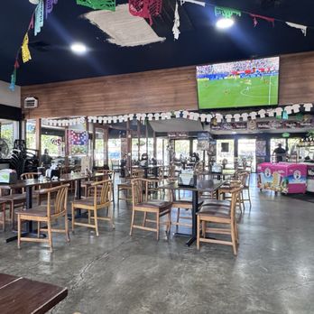 Taqueria Los Compadres - Inside - Mexican Near Me - Rancho Cordova, California