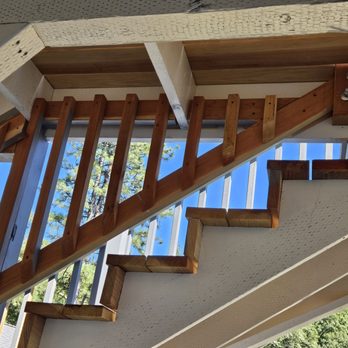 Diamond In Construction - Where they continued the railing spindles that didn't exist on the old deck. - General Contractors Near Me - Sacramento, California