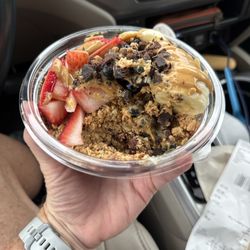Frutta Bowls - Açaí (supposedly) Bowl