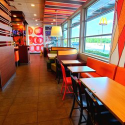 McDonald's - Dining Area