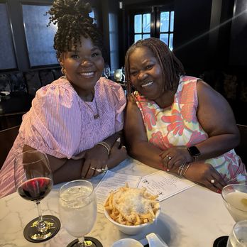 Kinzie Chophouse - Steakhouses Near Me - Chicago, Illinois Kinzie Chophouse - Steakhouses Near Me - Chicago, Illinois