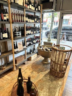 Vyne Yard Wine Shop by null