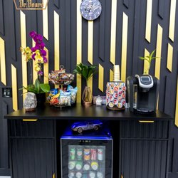 Dr Beard Barbershop - Complimentary coffee, drinks and refreshments for customers at Dr. Beard Barbershop Anaheim. Enjoy them while you visit.