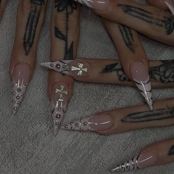 Drippin’ Glitz Nails - Nail Salons Near Me
