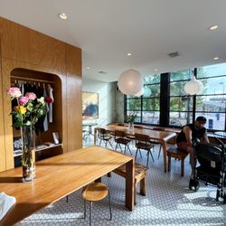 Fifth Vessel Coffee - Inside