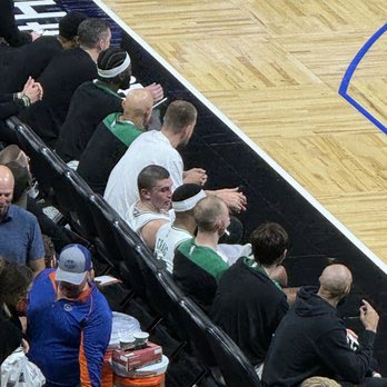 Kia Center - Starters sitting down...not playing - Stadiums & Arenas Near Me - Orlando, Florida Kia Center - Starters sitting down...not playing - Stadiums & Arenas Near Me - Orlando, Florida