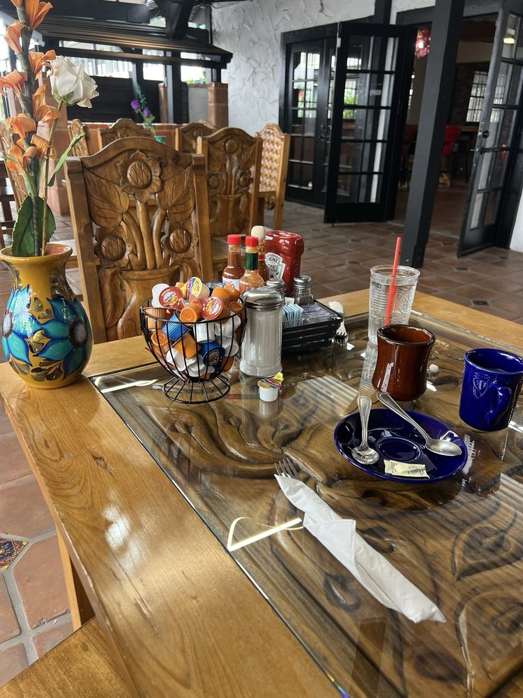 S & J Gran Cafe
