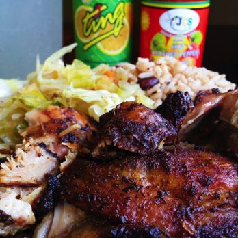 Clive's Cafe - Caribbean Near Me - Miami, Florida