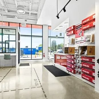 Apple Self Storage - Movers Near Me - St Catharines, Ontario