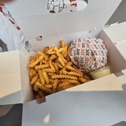 375 Chicken 'n Fries