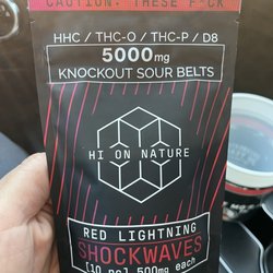 Hazel Sky Smoke Shop - Sour gummies