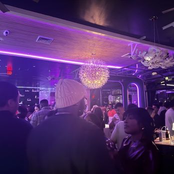 Must Be Nice - Cocktail Bars Near Me - Charlotte, North Carolina Must Be Nice - Cocktail Bars Near Me - Charlotte, North Carolina