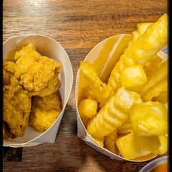 Arby's - Nuggets & Crinkle Fries !!!