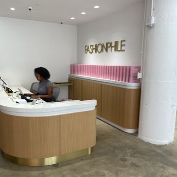 FASHIONPHILE - Jewelry Near Me - Los Angeles, California FASHIONPHILE - Jewelry Near Me - Los Angeles, California