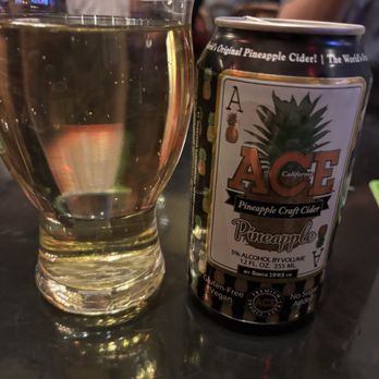 Rí Rá Irish Pub - Ace pineapple - Irish Near Me - Las Vegas, Nevada