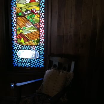 Patchwork Quilt Inn - Hotels Near Me - Middlebury, Indiana