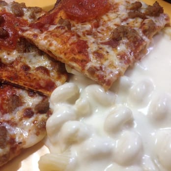 Cicis Pizza - Typical CiCi's fare. Edible. Not for your high-faluting pizza snobs. Just saying. - Pizza Near Me - Shreveport, Louisiana