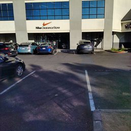 nike clearance store one stop