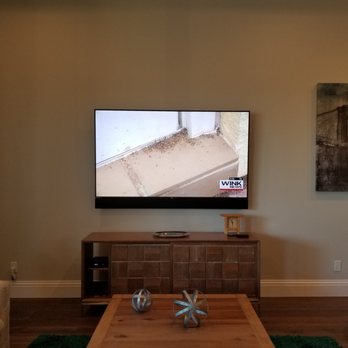 Completely Connected - Home Theatre Installation Near Me - Fort Myers, Florida Completely Connected - Home Theatre Installation Near Me - Fort Myers, Florida
