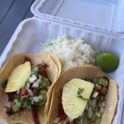 El Torogoz - Al pastor tacos