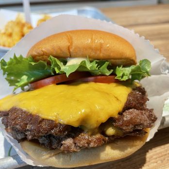 Shake Shack Brackenridge - Double Shake Burger - Fast Food Near Me - San Antonio, Texas Shake Shack Brackenridge - Double Shake Burger - Fast Food Near Me - San Antonio, Texas