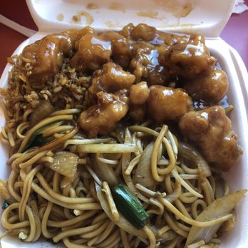 China Gate - Orange chicken lunch combo - Chinese Near Me - Los Angeles, California