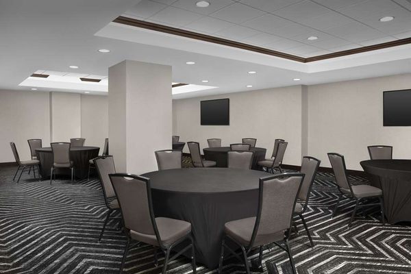 Homewood Suites by Hilton Dallas Downtown, TX by null