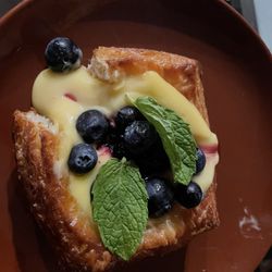 Blueberry crème tartlet