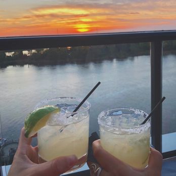Cloud 9 Rooftop Bar - Margaritas - Cocktail Bars Near Me - Wilmington, North Carolina Cloud 9 Rooftop Bar - Margaritas - Cocktail Bars Near Me - Wilmington, North Carolina