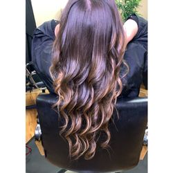 Anna Cota - Wand curls on fine hair