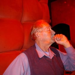 Red bed booths