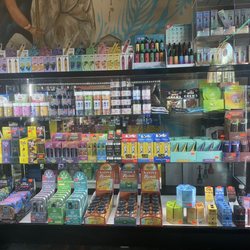 Pyramids Smoke Shop - Big selection on Delta 8 products