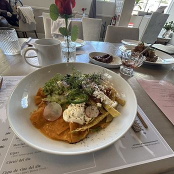 Georgina - Chilaquiles - Breakfast & Brunch Near Me - Tijuana, BCN