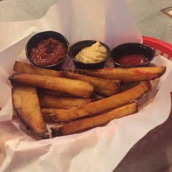 Kluddes Kitchen + Bar - Belgium fries - Gastropubs Near Me - Redlands, California