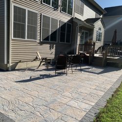 Manuel Landscaper Construction