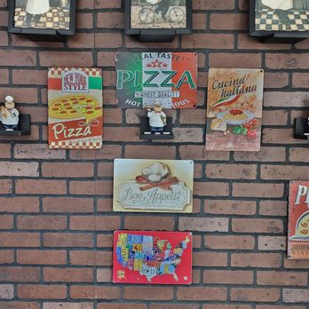 Milo’s Pizza & Deli - a brick wall - Pizza Near Me - Spring Valley, California Milo’s Pizza & Deli - a brick wall - Pizza Near Me - Spring Valley, California