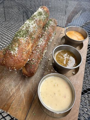 Browndog Barlor & Restaurant by null