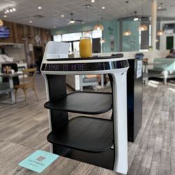 Robot that brinks drinks